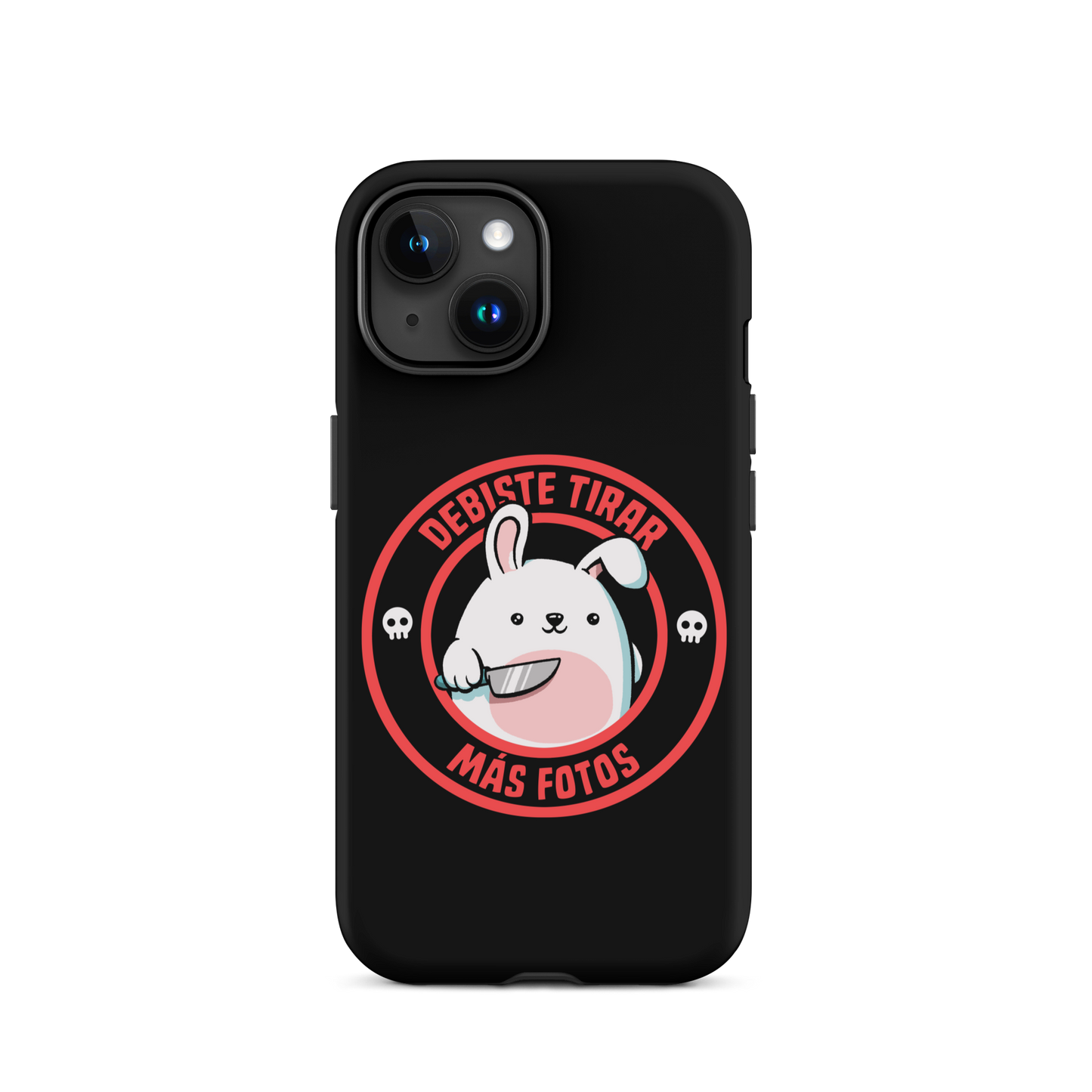 A cute white cartoon bunny with a pink belly stands holding a large kitchen knife in one paw. Surrounding the bunny is a red circular border with the words 'DEBISTE TIRAR MÁS FOTOS'. Small skull icons are on either side of the circle. The overall tone is a mix of adorable and ironic humor.