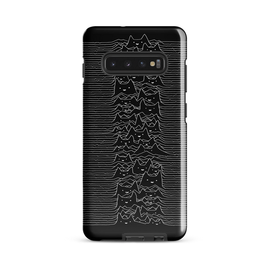 The drawing is a series of continuous wavy lines forming a pattern reminiscent of sound waves or topographic maps, but with an unexpected twist: the lines create the shapes of numerous cat faces stacked vertically. Each cat has simple, expressive features with pointed ears, adding a whimsical element to the otherwise structured pattern.