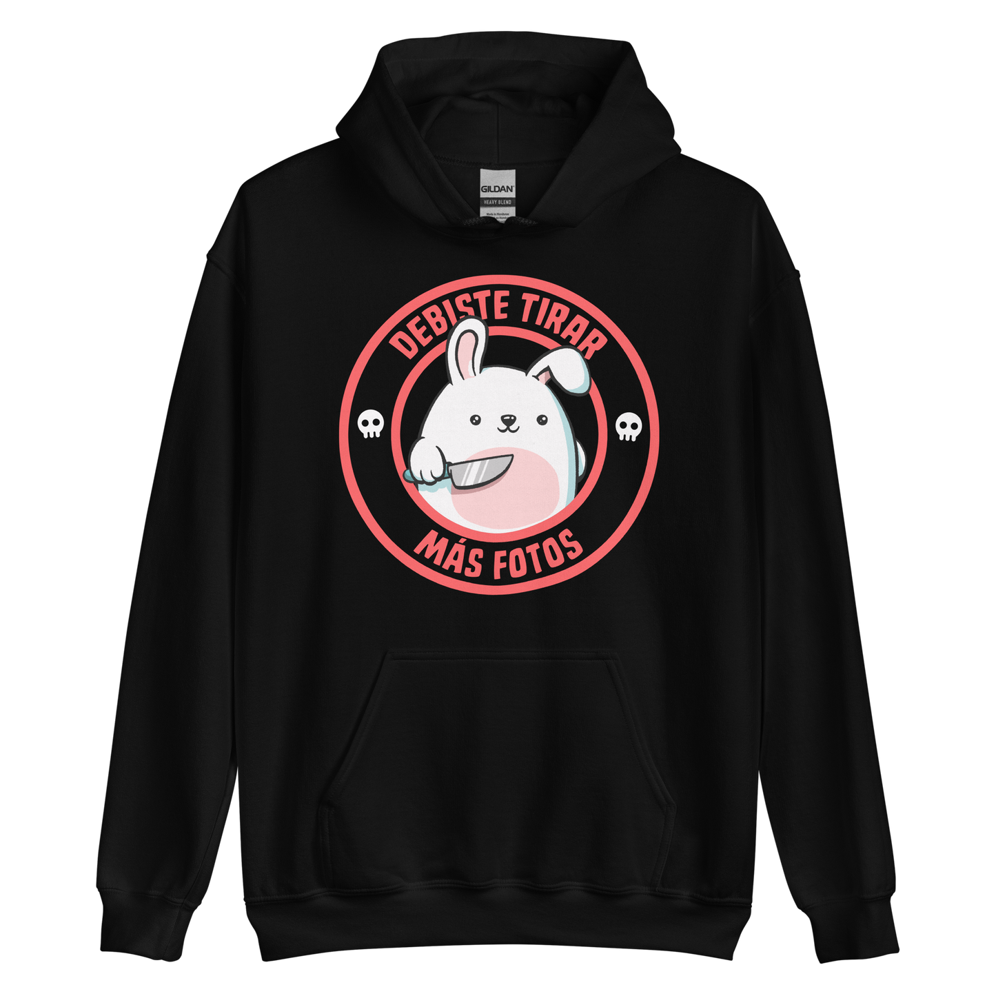 A cute white cartoon bunny with a pink belly stands holding a large kitchen knife in one paw. Surrounding the bunny is a red circular border with the words 'DEBISTE TIRAR MÁS FOTOS'. Small skull icons are on either side of the circle. The overall tone is a mix of adorable and ironic humor.